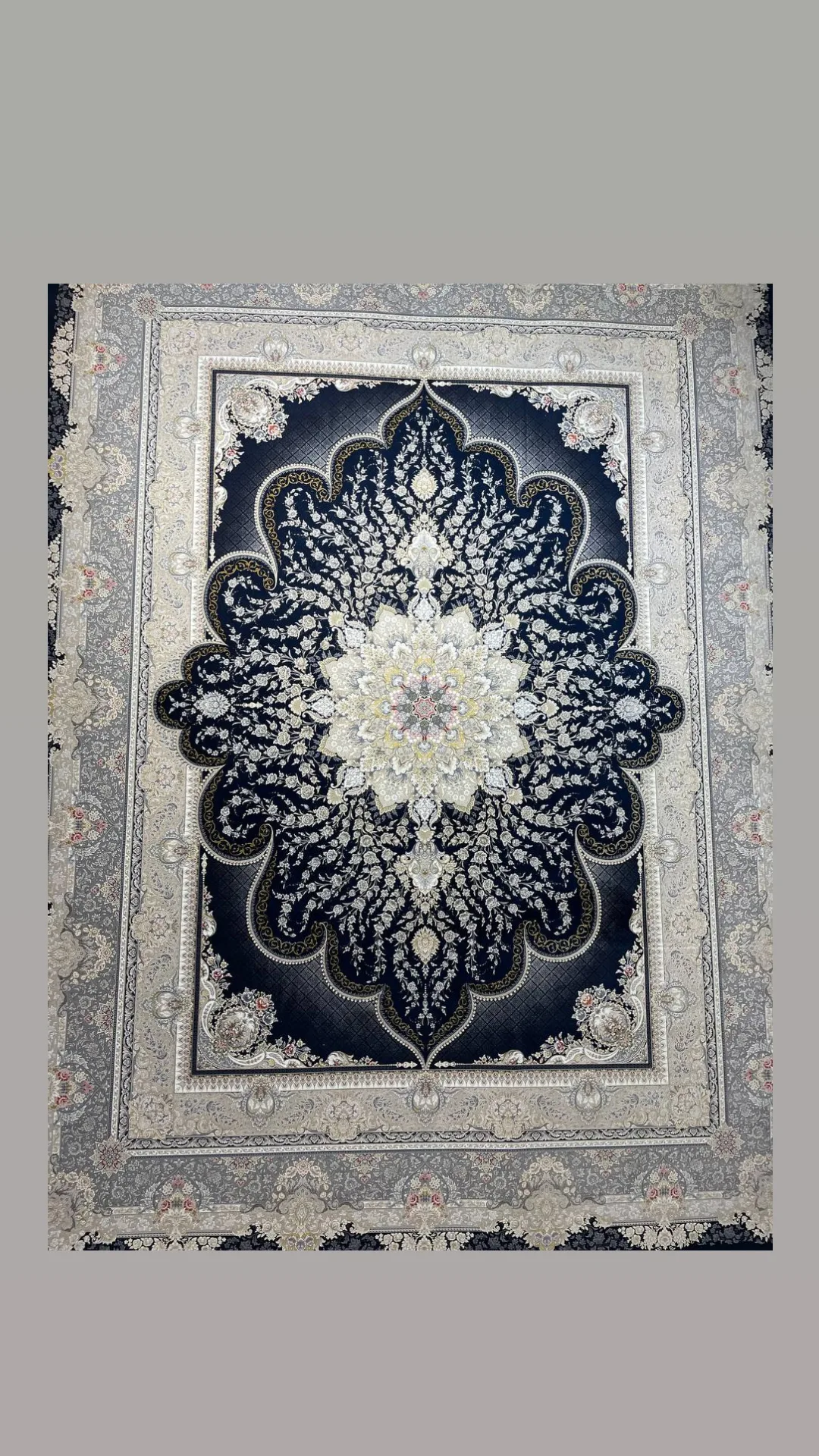 فرش کلاسیک دو