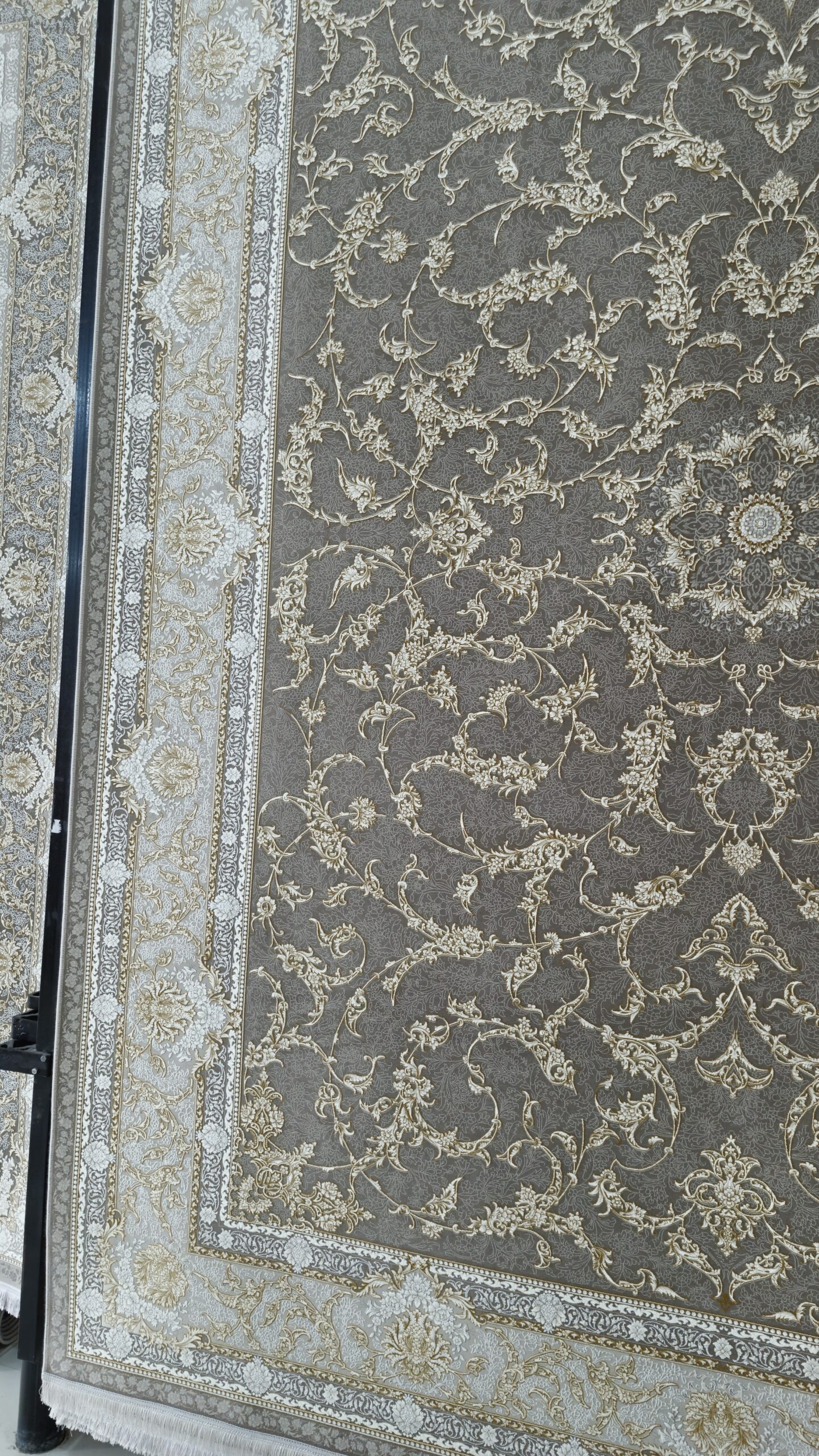 فرش کلاسیک یک