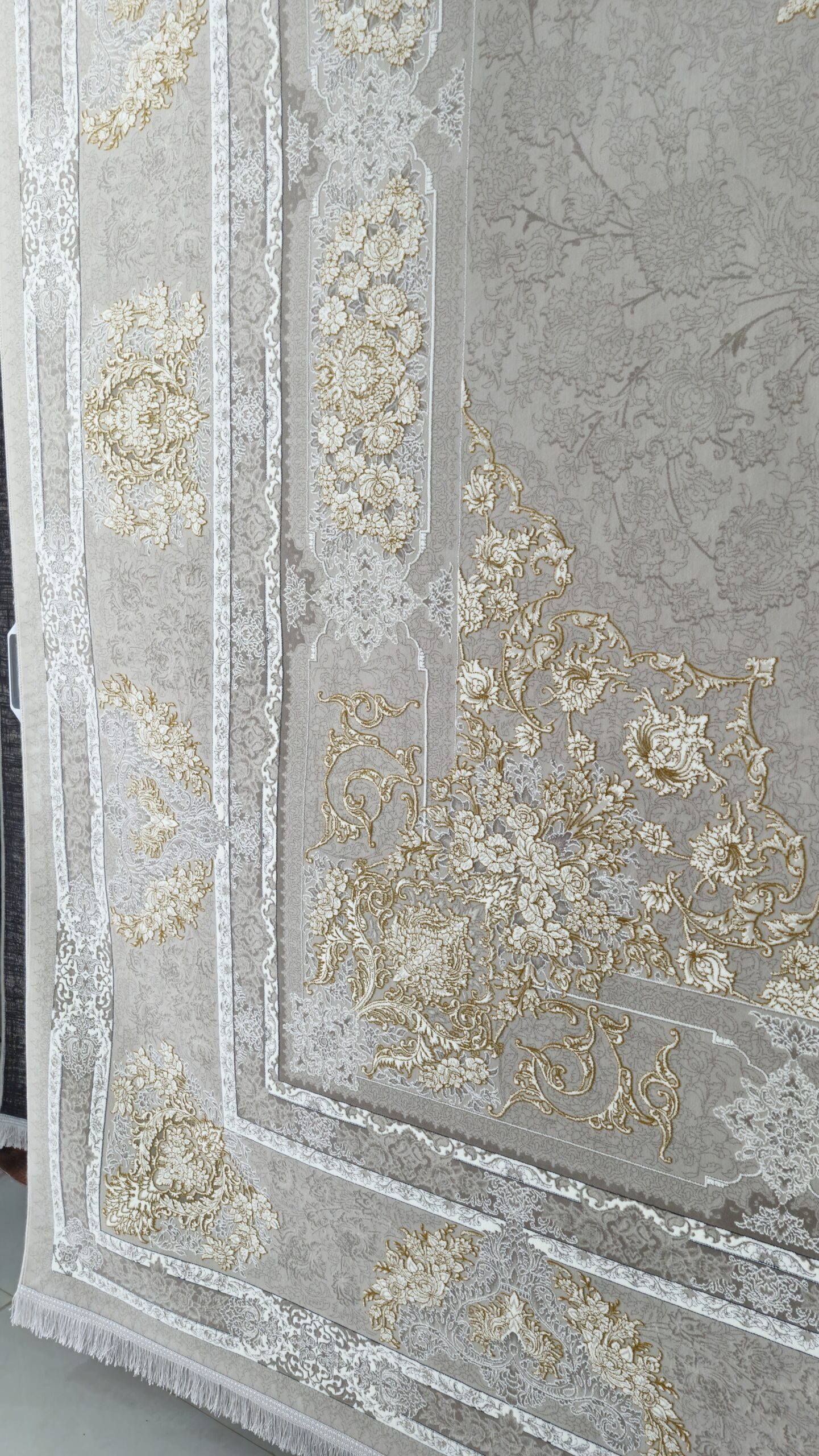 فرش کلاسیک یک