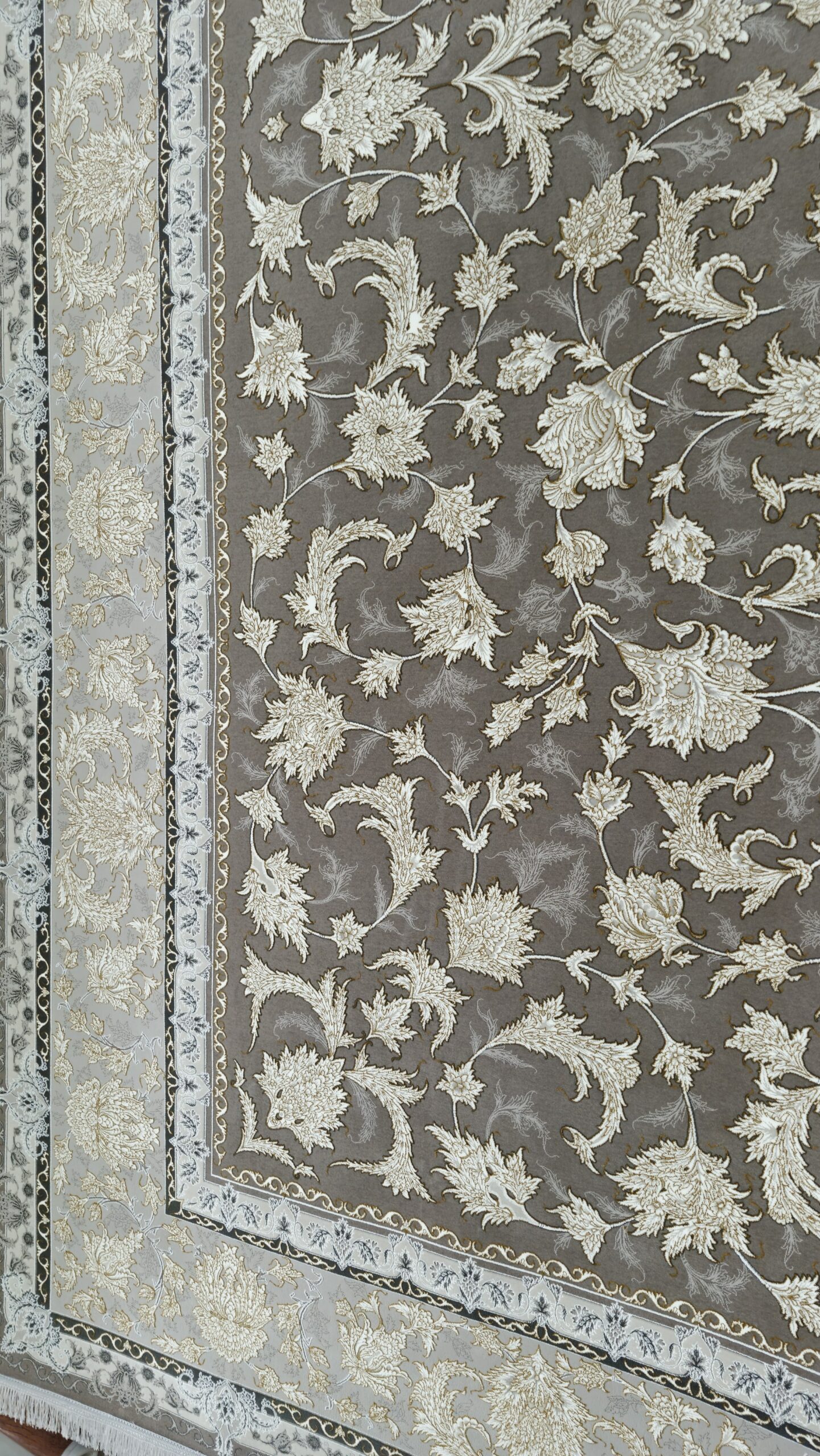 فرش کلاسیک یک