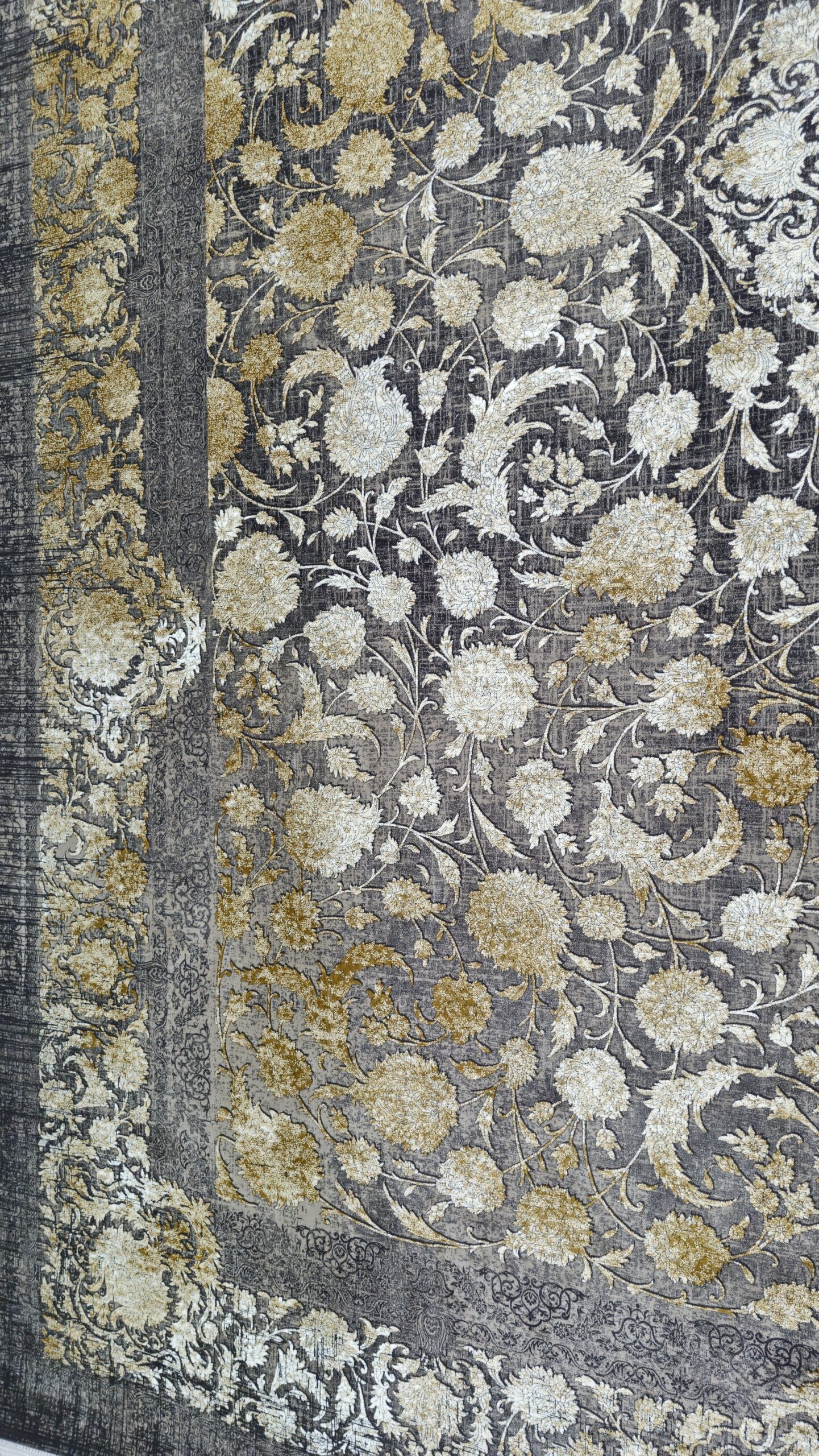 فرش کلاسیک یک