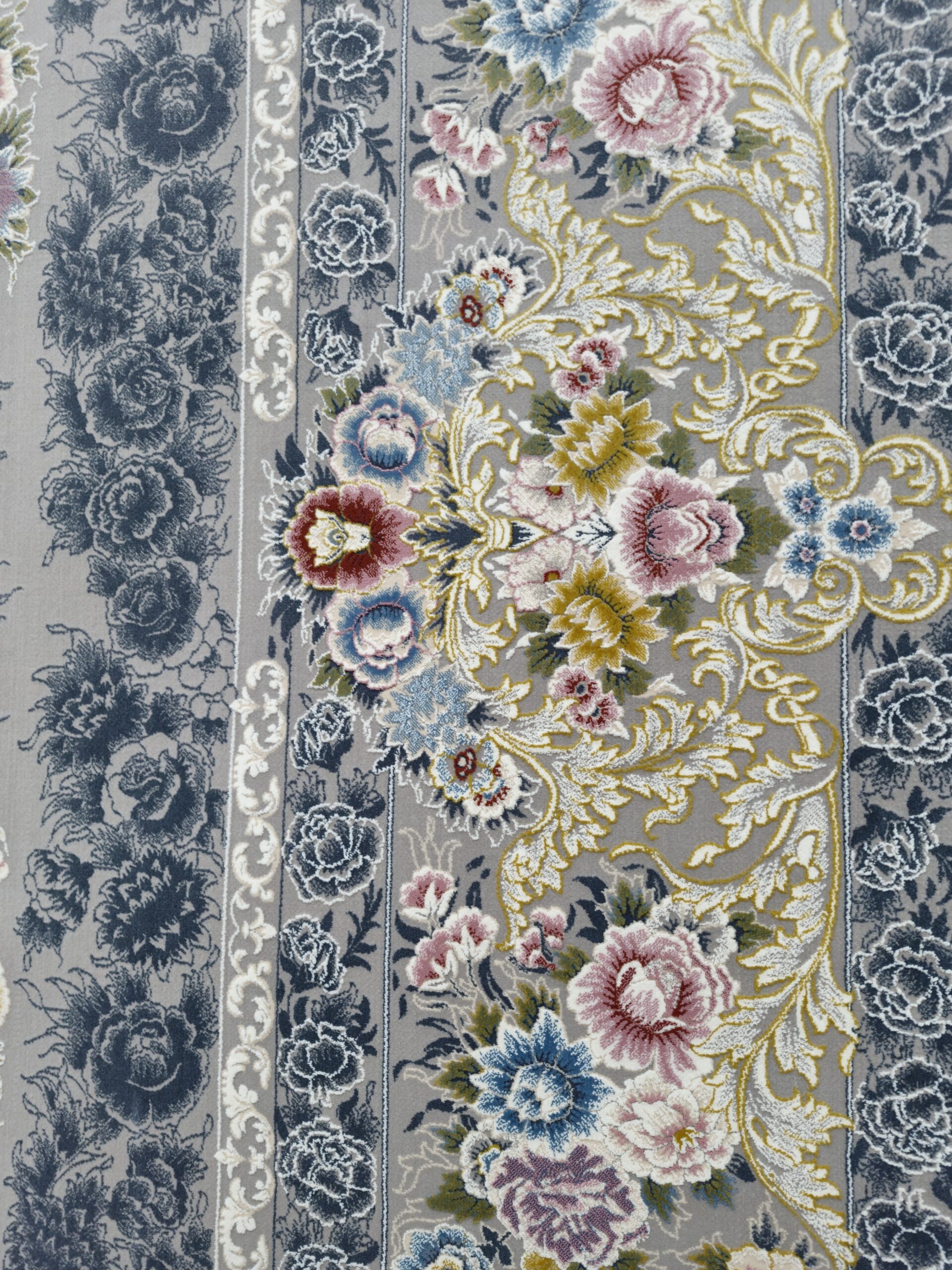 فرش کلاسیک یک