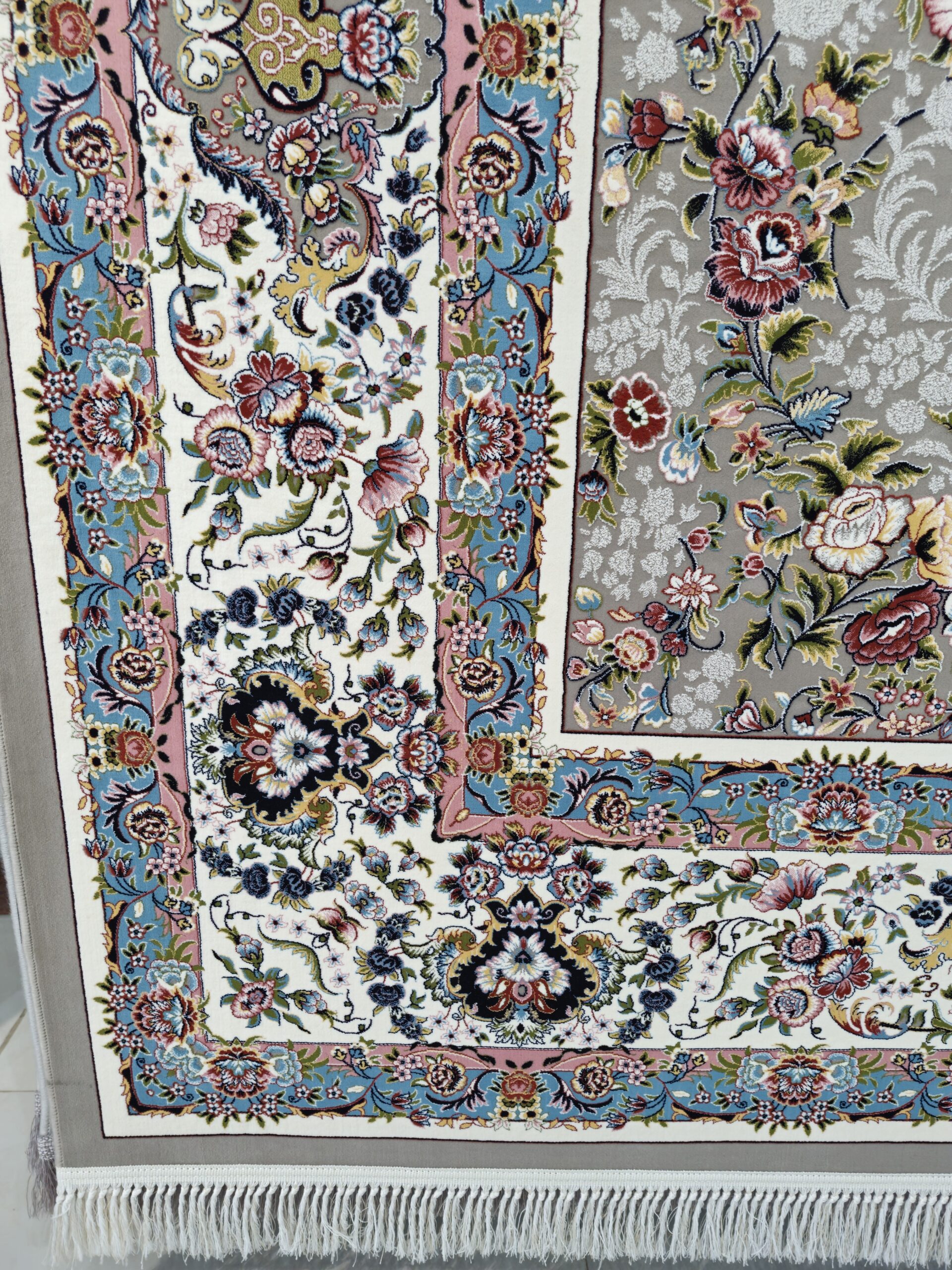 فرش کلاسیک یک